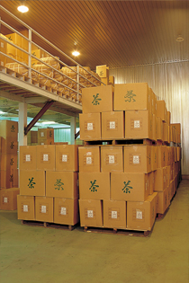 6.保【たもつ】厳格な品質管理のもと、新鮮な味わいを保ちます。